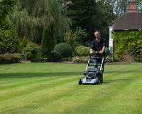 EGO LM2230E-SP Rasenmäher 55cm mit Radantrieb