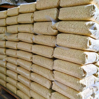 Maisstreu  15 kg (5 Säcke je 3 kg), 40 L Mais-Katzenstreu  –  natürlich & biologisch abbaubar – klumpend, staubfrei & geruchsneutral – nachhaltige Katzenstreu aus Maisfasern.
