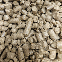 Weizenstreupellets 8 mm. 1 Palette 945 kg, 63 Säcke je 15 kg– 100 % Naturprodukt aus Weizenstroh – staubarm, saugstark & kompostierbar – Einstreu für Pferde, Kleintiere & Stall